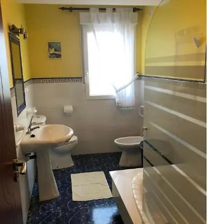 Vistalmar Laxe Lägenhet *