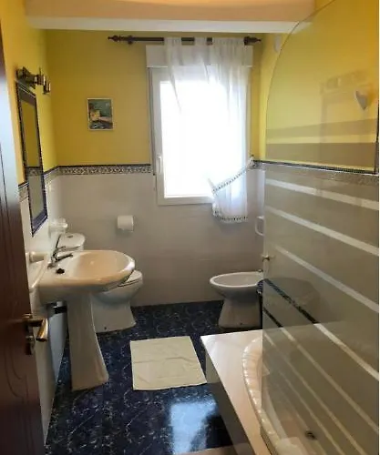 Vistalmar Laxe דירה *